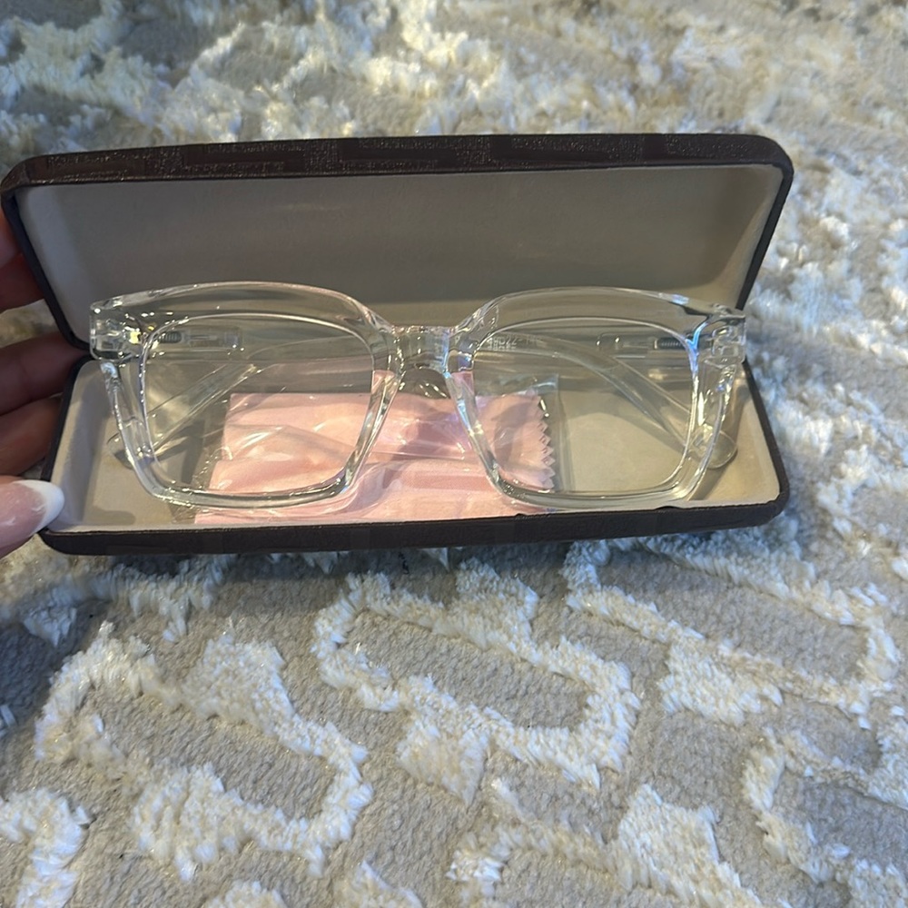 clear glasses